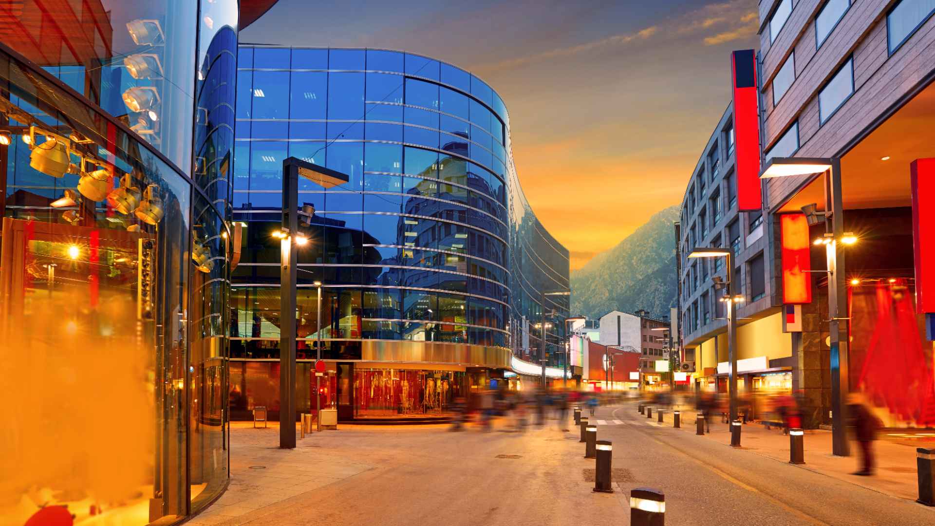 Around the center of Andorra la Vella