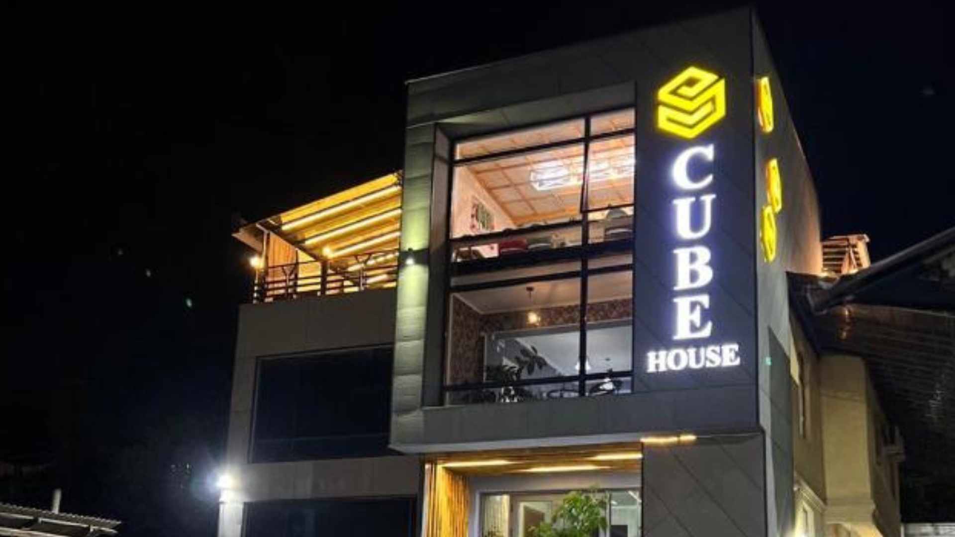 Cube House