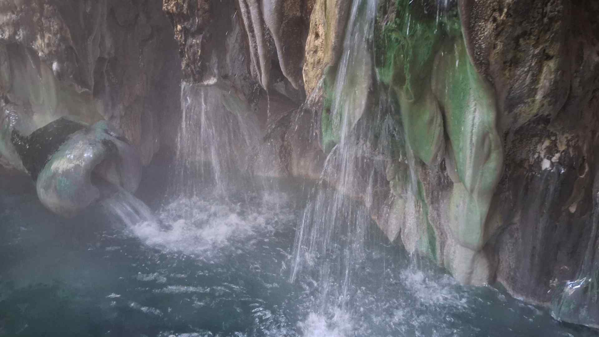 The hot water of Bibi Fatima