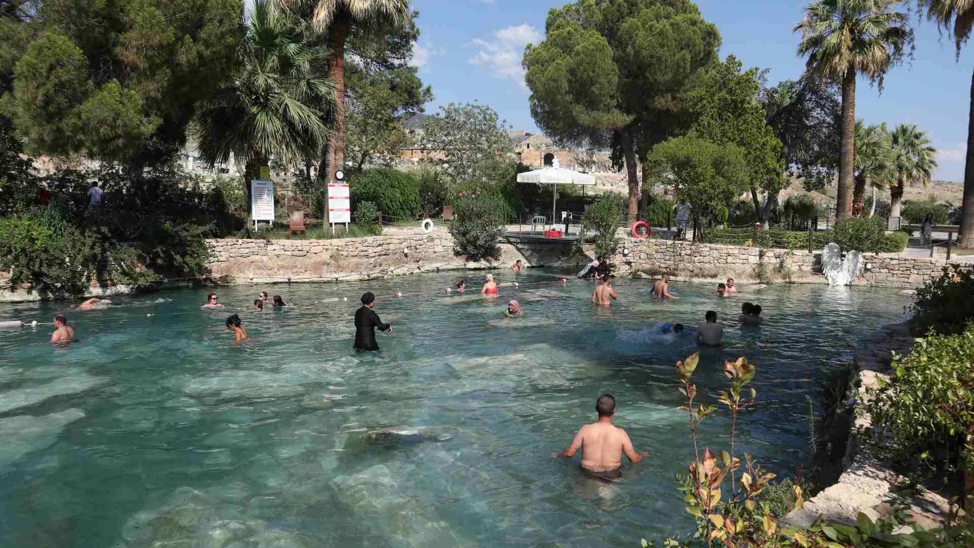 Cleopatra Pools