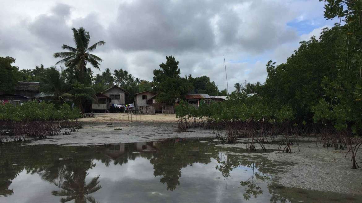 What to do in Siquijor- a local coastal village, out of the tourist spots