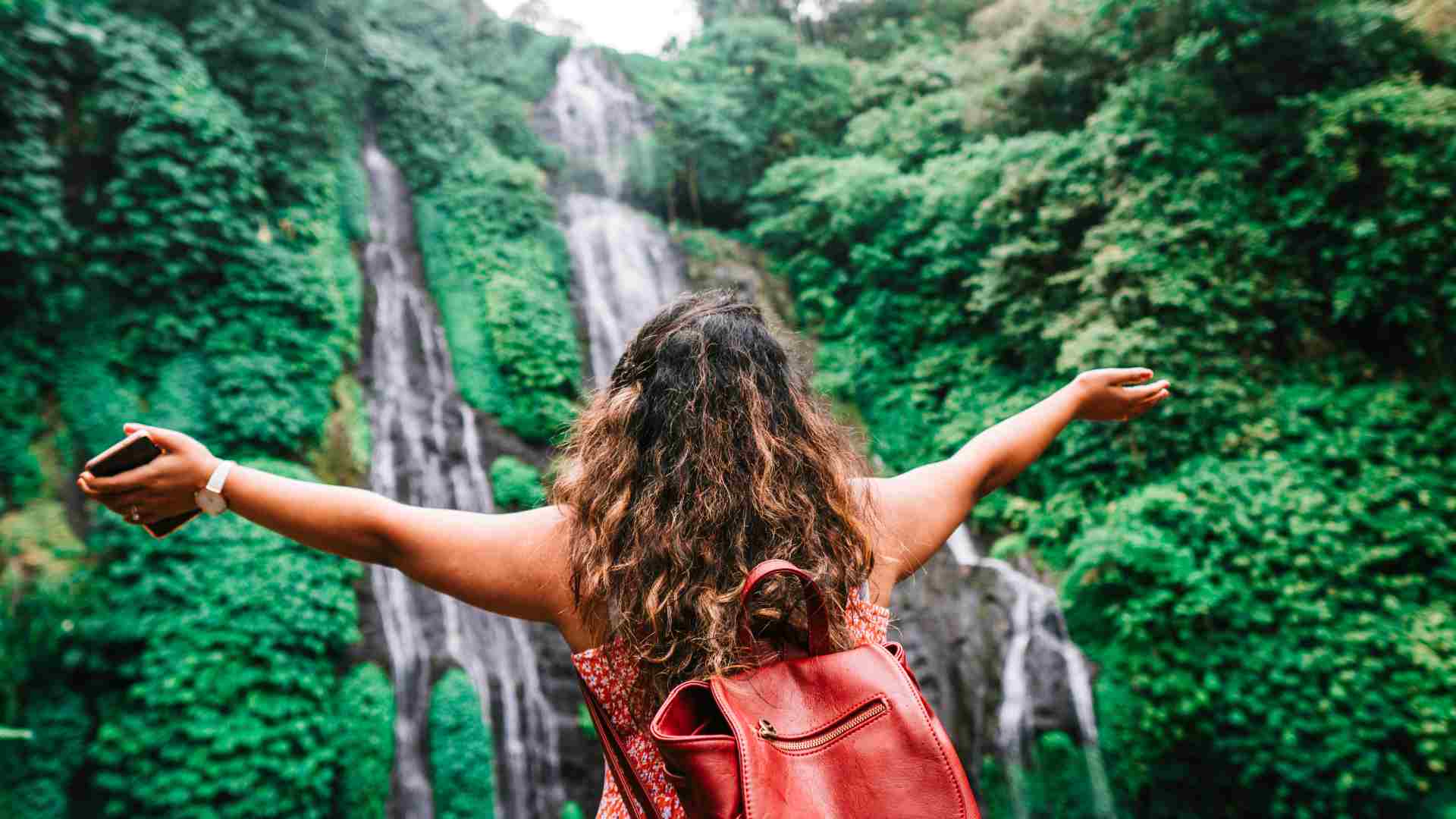 The Art of Responsible Travel: Connecting with Local Cultures and Nature