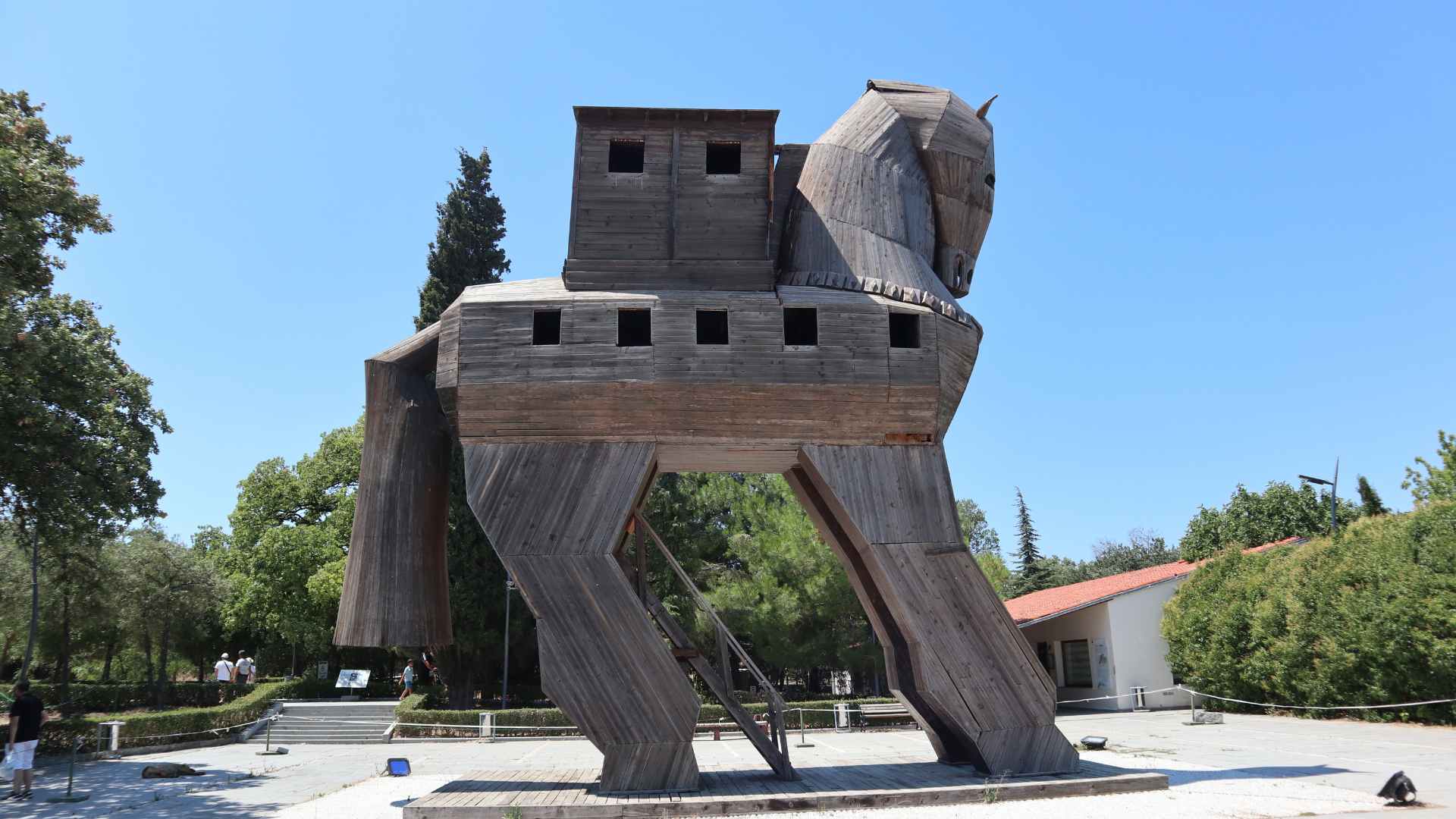 The Trojan Horse in the site of Troy