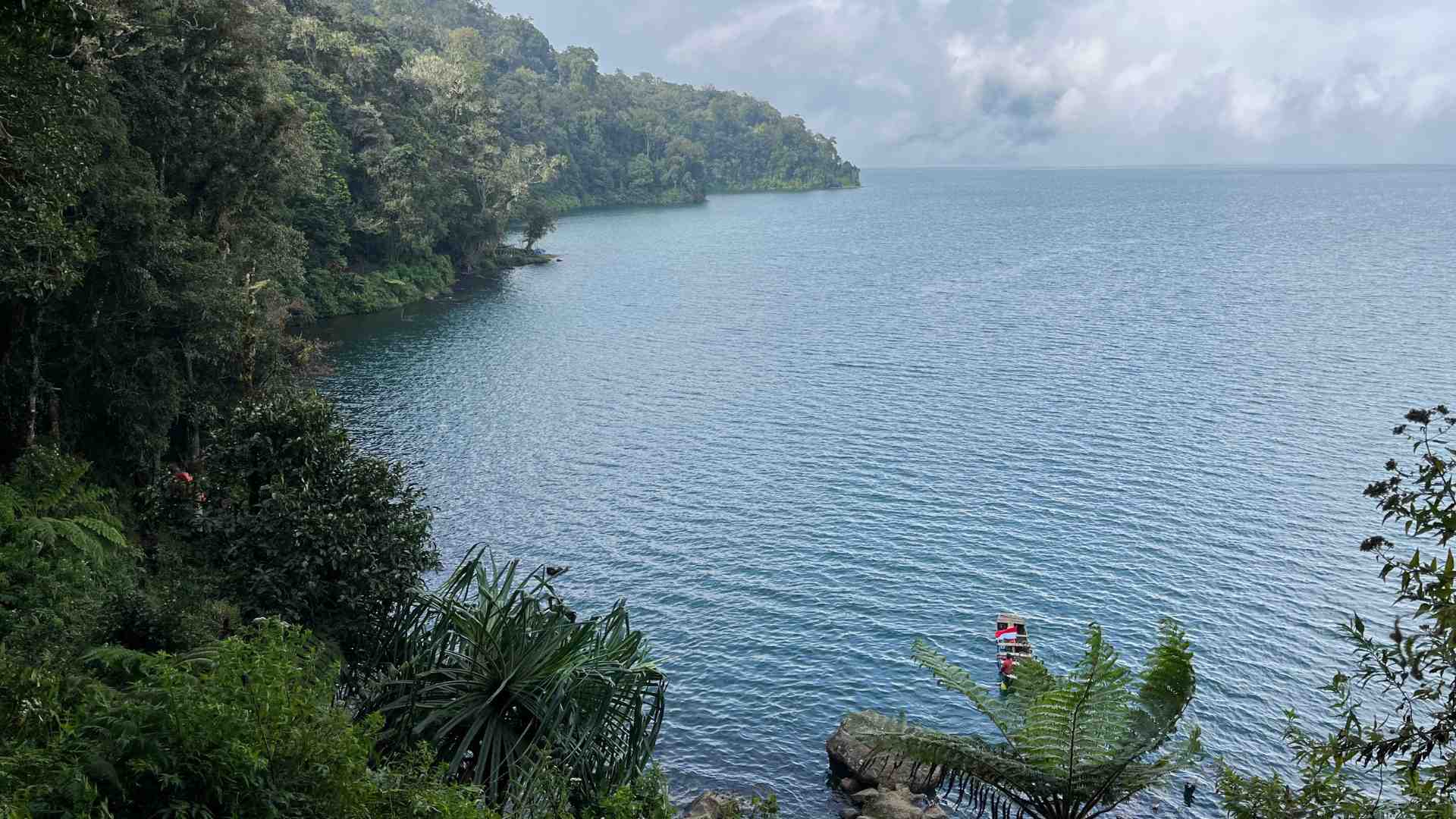 First view of the lake
